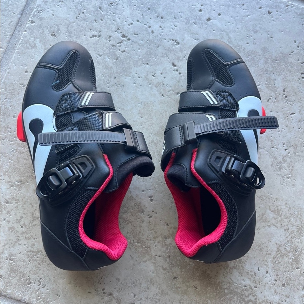 Peloton Cycling Shoes Size 39